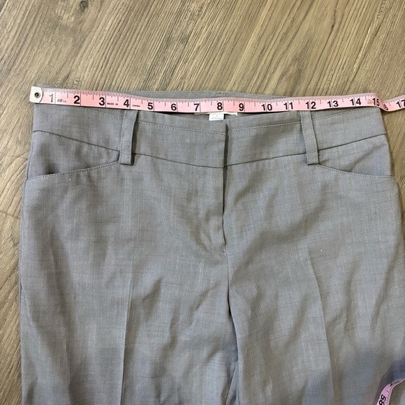 New York & Company Stretch Gray Dress Pants Straight Leg Sz 2 Mid Rise Career - Picture 4 of 8